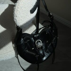 JW PEI *TESSA CRUSHED SHOULDER BAG - BLACK